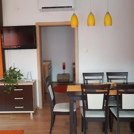 Agnes Apartman * Siófok